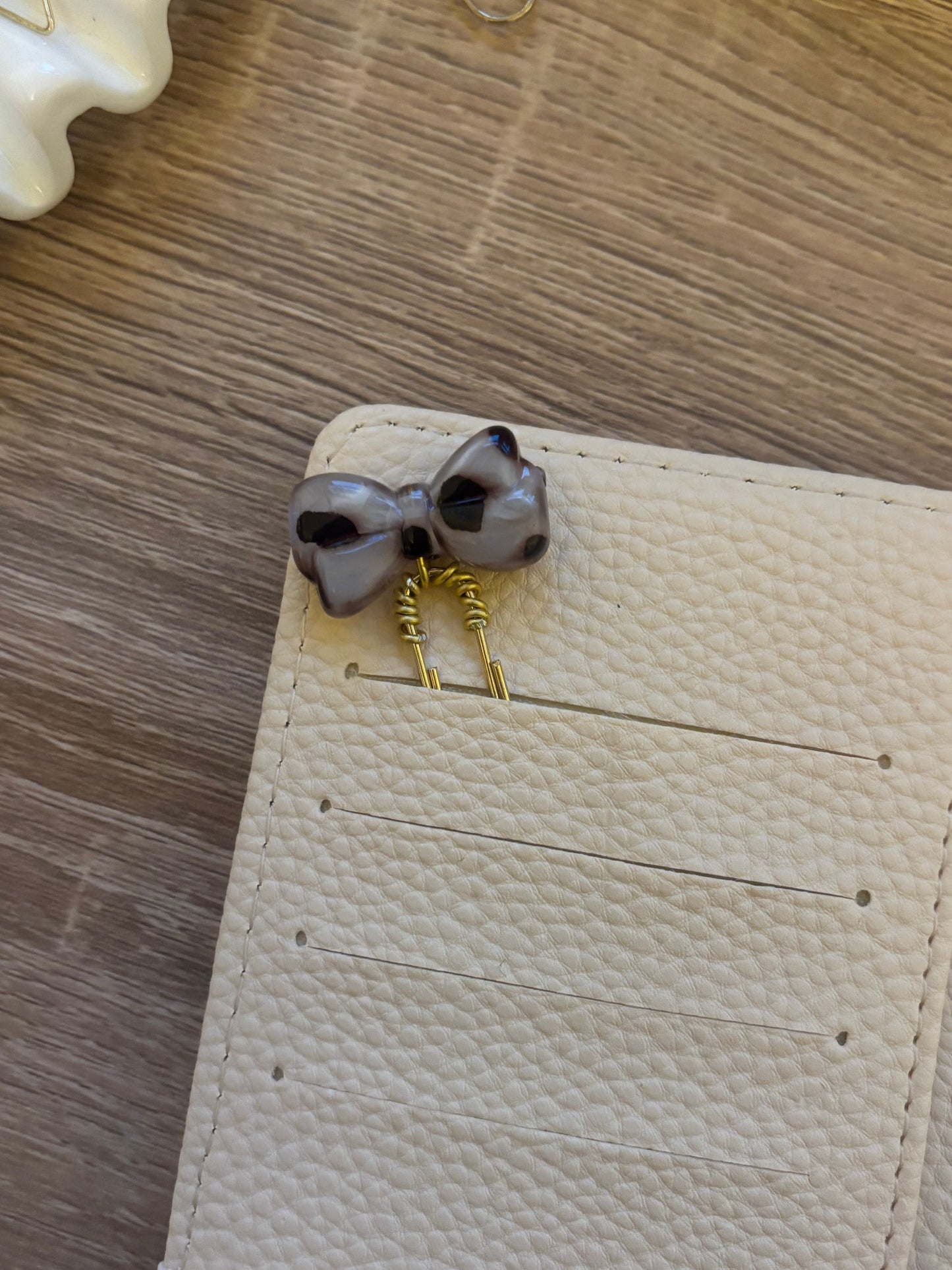 Leopard Luxe Bow Binder Charm