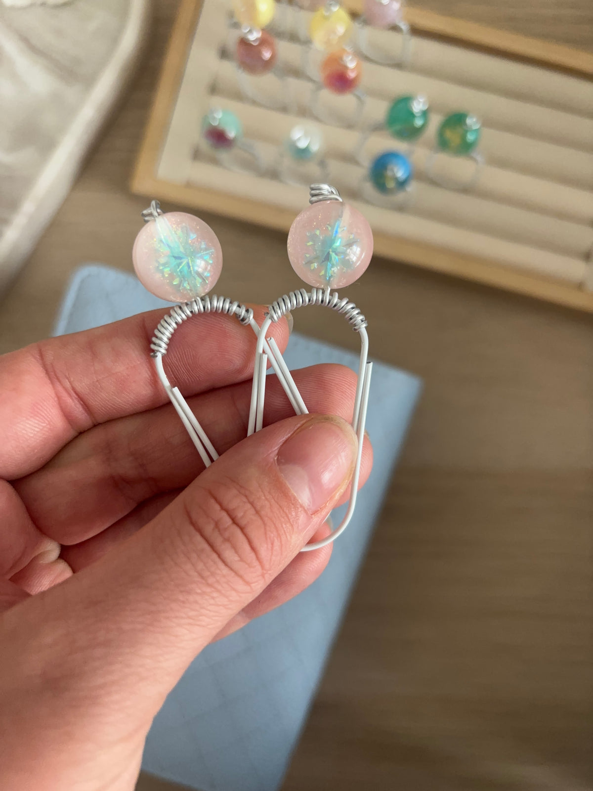 Lumi Snowflake Paper Clip