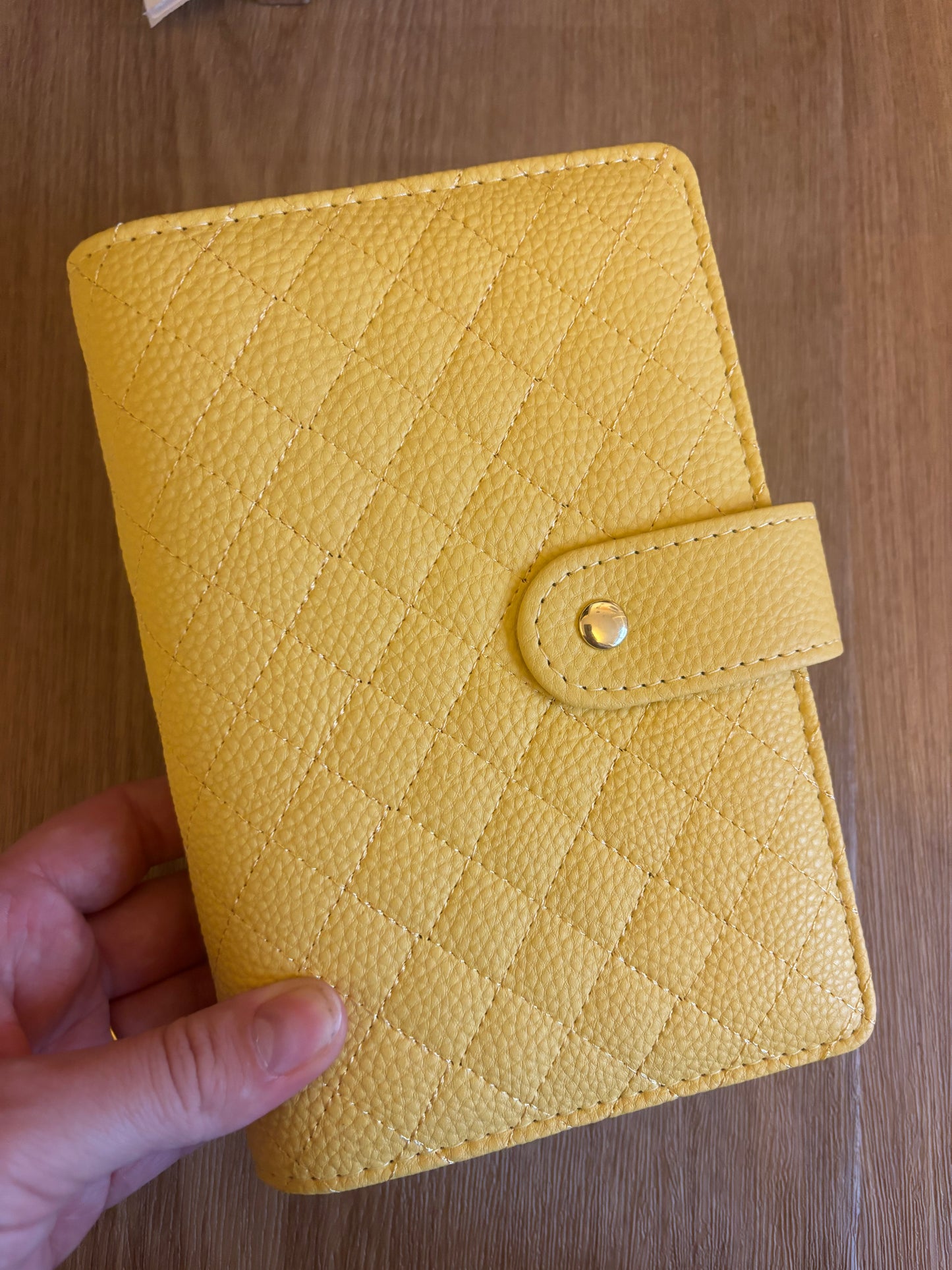 The Florence A6 Binder