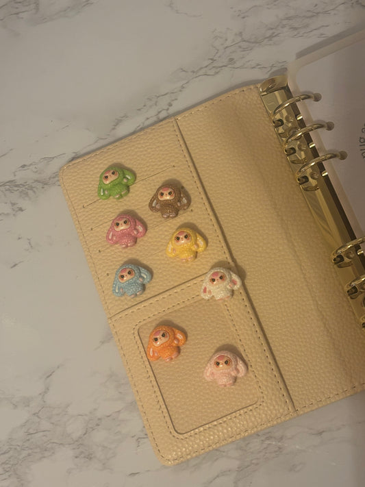 La Bu Budget Baby Sister Binder Magnet