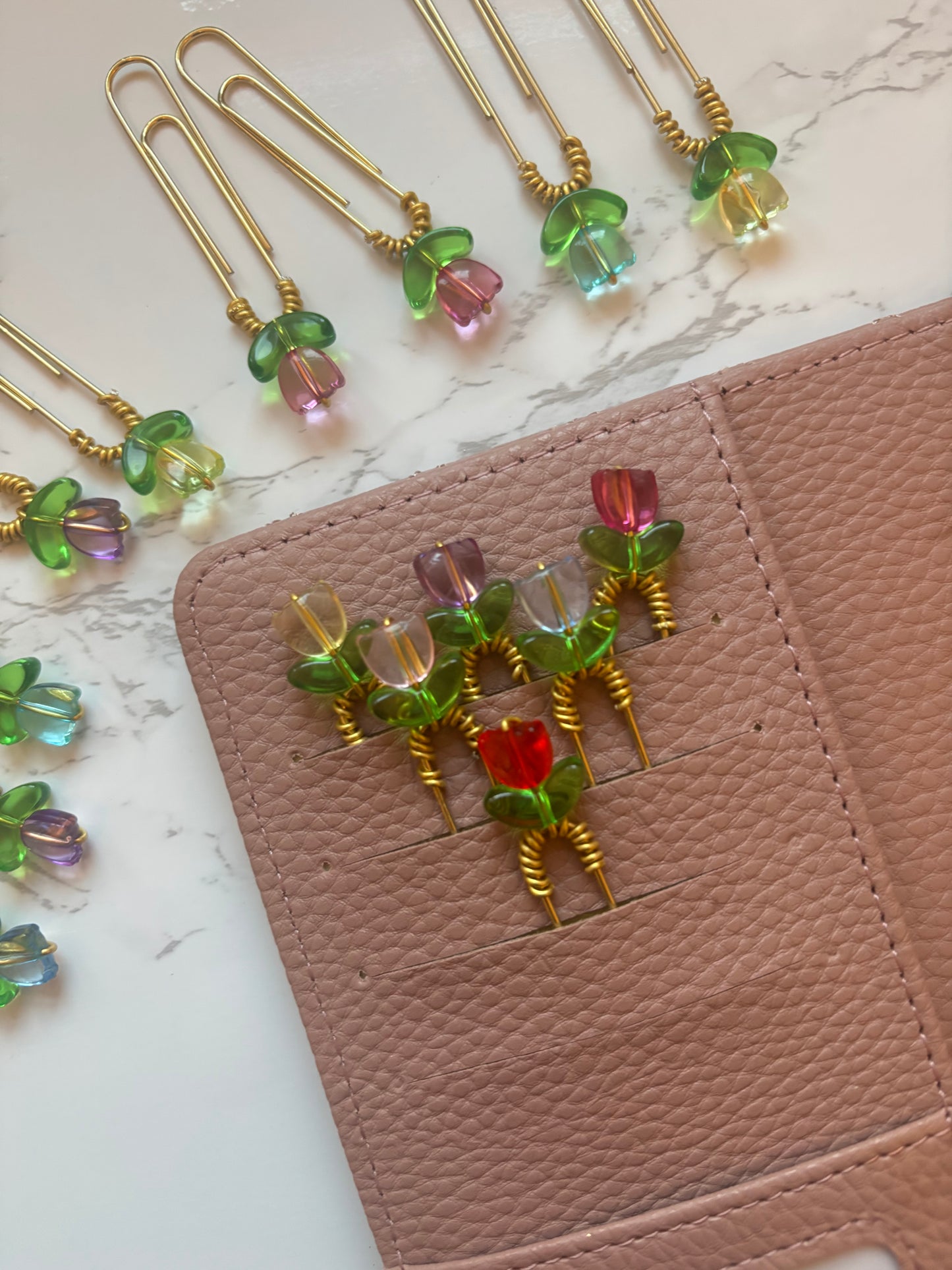 Petal Pop Tulip Binder Charm