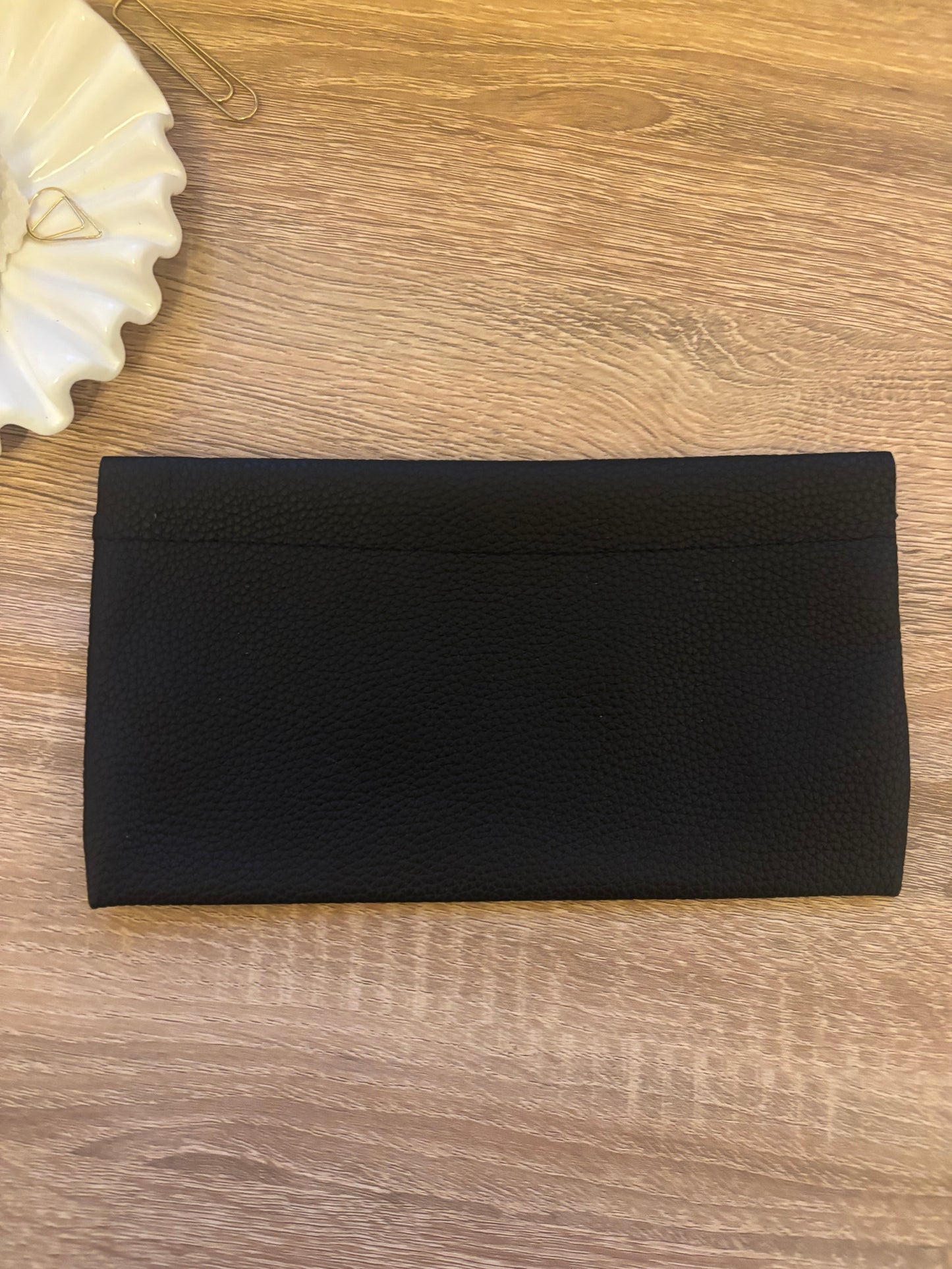 Black Snapshot Pouch