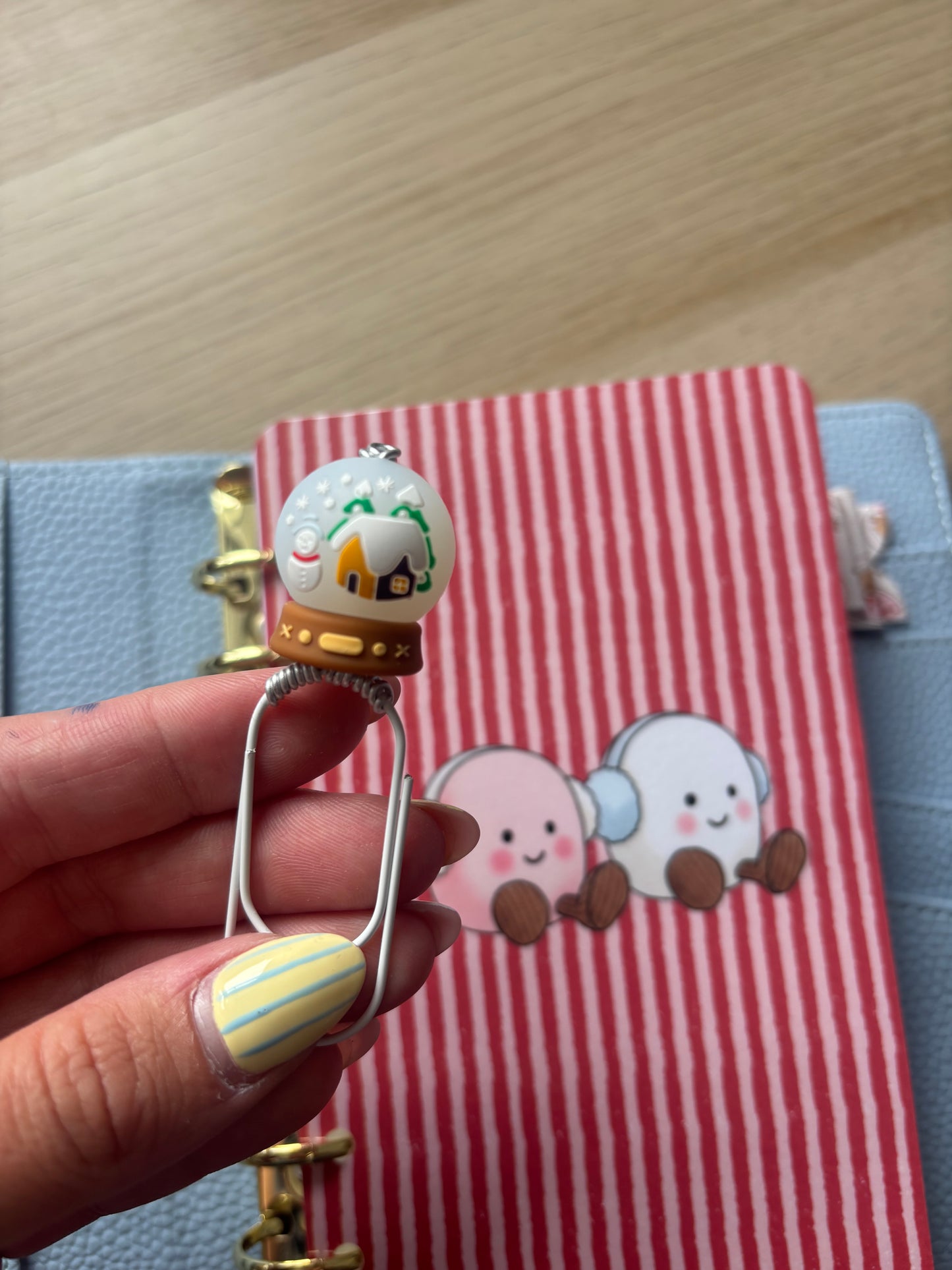 Snowy Snowglobe Binder Charm